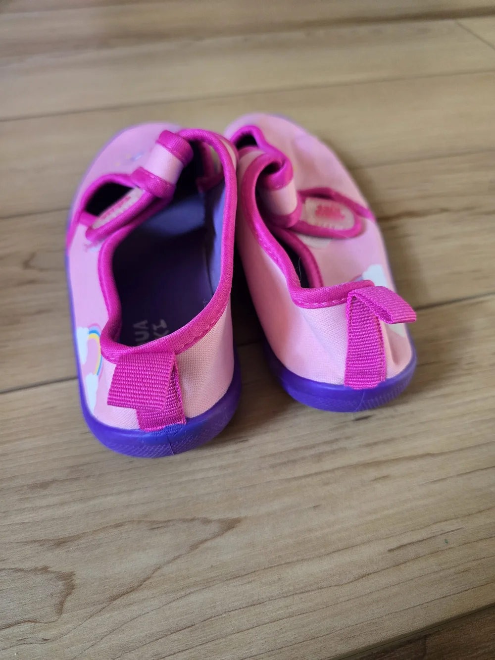 Aqua Kicks Girls' Pink Unicorn Water Shoes